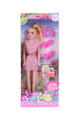 Muñeca en caja