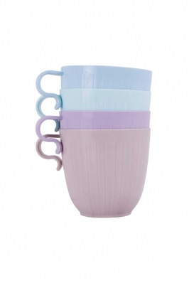 Set de tazas plásticas